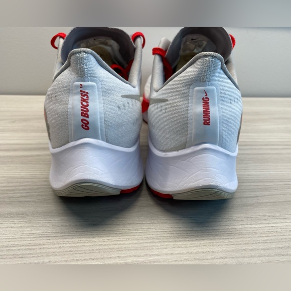 Nike Air Zoom Pegasus 37 Ohio State—Size 14 - Picture 5 of 12